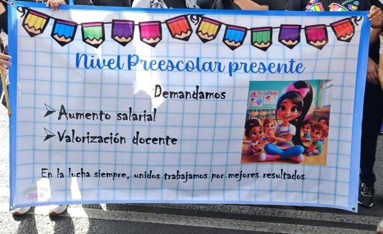 AMLO y la CNTE: El Diálogo que Despejó el Zócalo