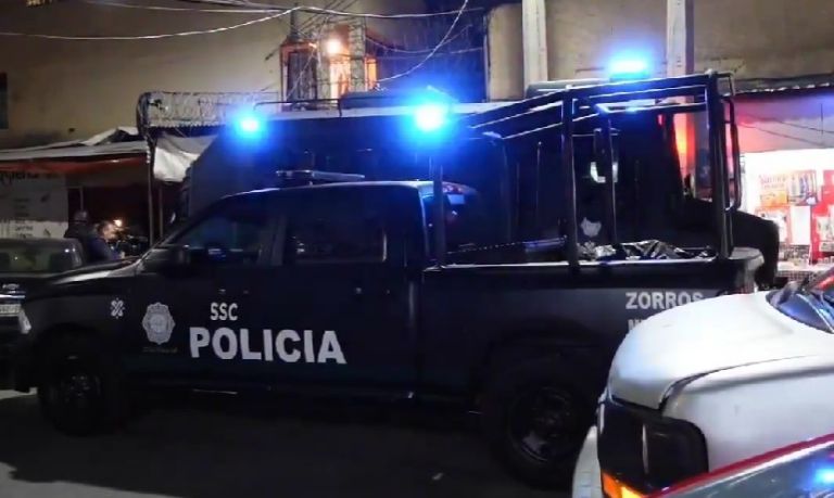 Tres detenidos tras cateo en la Morelos