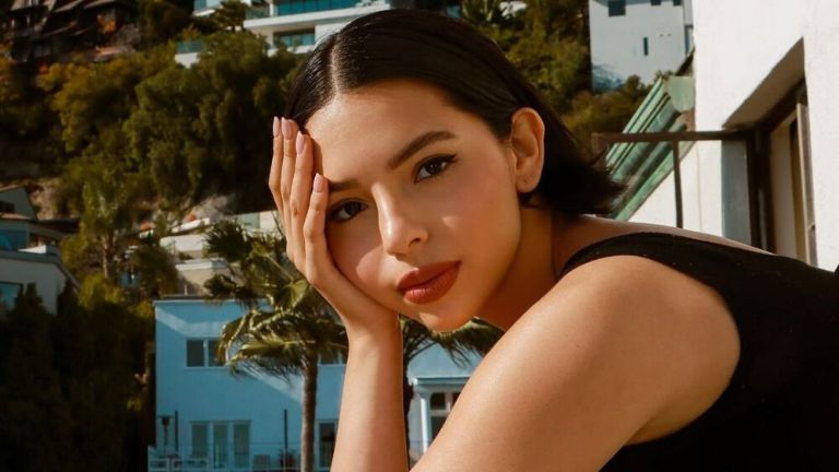 Ángela Aguilar en polémica por romance con Nodal