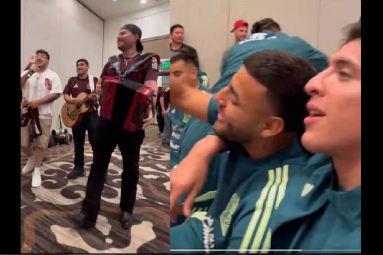 Los jugadores se mostraron muy felices con la 'serenata' que les llevó Grupo Frontera