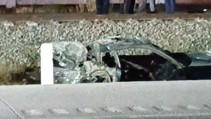 Alerta en la Carretera Federal México 15: Choque provoca incendio de auto; hay 2 muertos