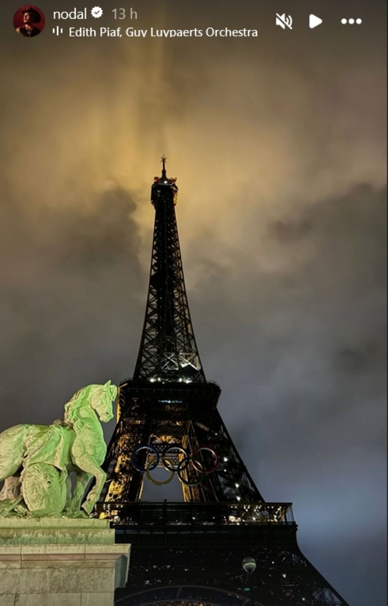Nodal y Ángela Aguilar se escapan a París a vivir su amor