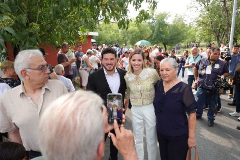 Mariana Rodríguez fue a votar con su esposo, Samuel García