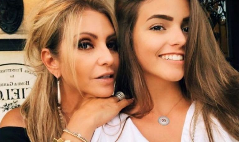 Hija de Daniela Castro tiene un tumor