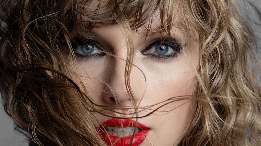 Taylor Swift se toma una selfie con la realeza británica durante su Eras Tour en Londres