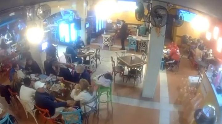 Detienen a dos por asalto a restaurante 'El Carnal' en la alcaldía Gustavo A. Madero