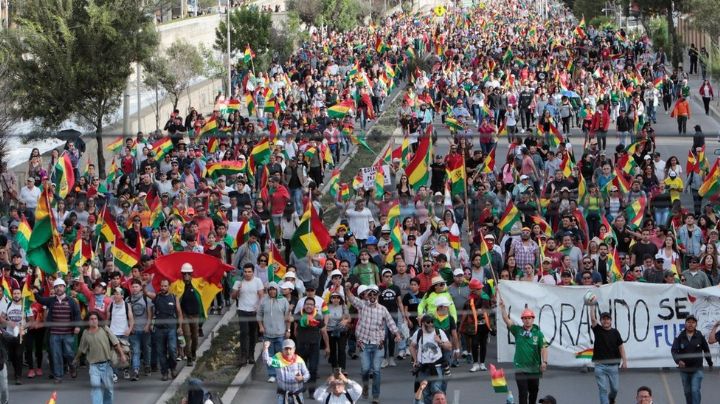 Revive crisis política en Bolivia: Recuerdan golpe de estado en 2019 contra Evo Morales