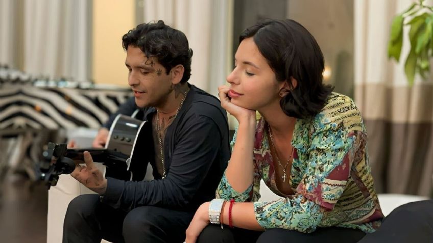 ¿Ya se casó con Ángela Aguilar? Christian Nodal publica fotografía que lo confirmaría