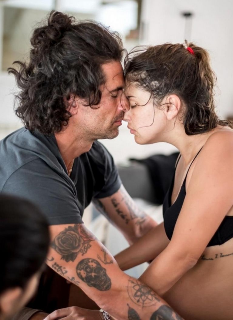 Michelle Renaud filtra fotos del nacimiento de Milo