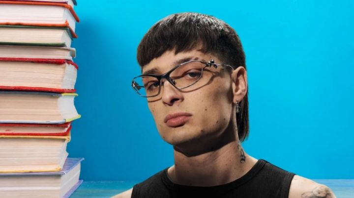 Peso Pluma confiesa cuál fue su momento más vergonzoso; ocurrió frente a sus fans