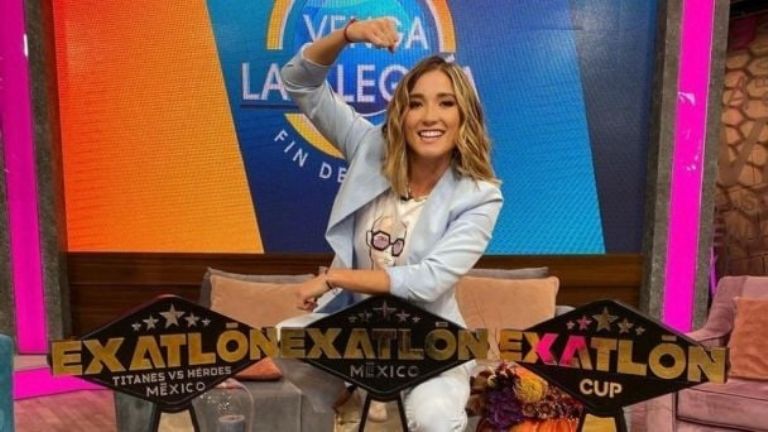 Exconductora de VLA pide su renuncia en TV Azteca