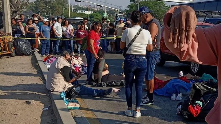 VIDEO: Camioneta atropella a seis personas en tianguis de Tonalá; se reporta un muerto