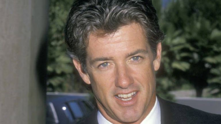 Muere actor de 'Clueless' y 'Sabrina, la bruja adolescente'