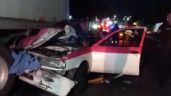 Foto ilustrativa de la nota titulada Taxi se estrella contra tráiler en Iztapalapa; cinco lesionados al hospital