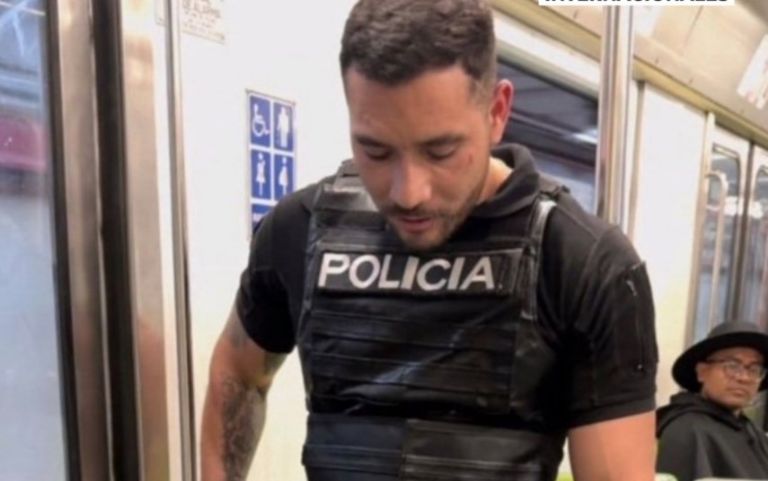 'Señor Indomable' aseguró que su vestimenta correspondía a un disfraz y no al uniforme de la SSC