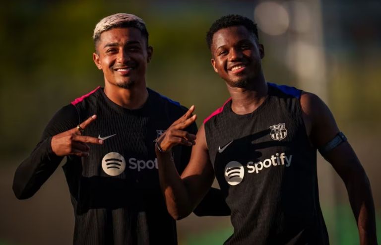 Julián ya entrena con el Barcelona