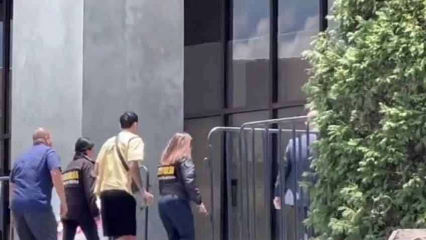 Carlos Salcedo enfrenta a la Fiscalía; rinde declaración tras asesinato de su hermana