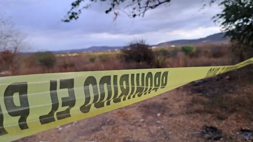 Hallan cuerpo maniatado y con signos de violencia en autopista de Tlaxcala; esto se sabe