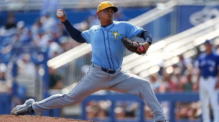 Destacado pitcher mexicano vuelve al beisbol de las Grandes Ligas con los Rays