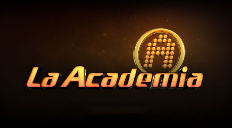 Alumno de La Academia se desmaya en pleno show