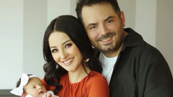 Primeras fotos de Tessa: José Eduardo Derbez y Paola Dalay presentan el rostro de su bebé