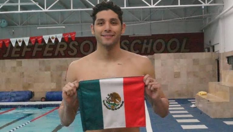 Nadador descalificado en París 2024