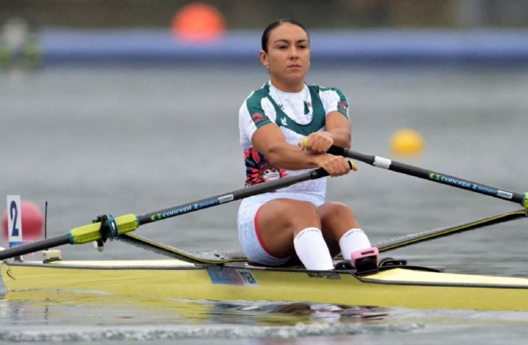 Kenia Lechuga avanza a cuartos de final en París 2024