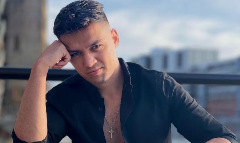 Luis Ángel Robelo sufrió el asesinato de su familia