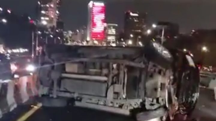 Fuertes accidentes en el segundo Piso del Periférico: Auto choca y provoca otro siniestro