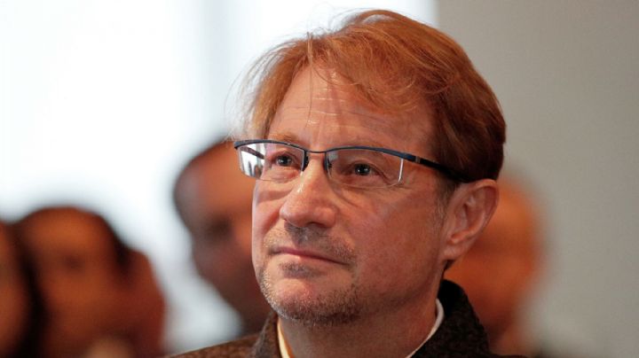 Andrés Roemer defiende su inocencia desde prisión domiciliaria en Israel