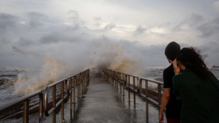 Huracán 'Beryl' se degrada a Tormenta Tropical: Confirman un muerto en Texas, EU