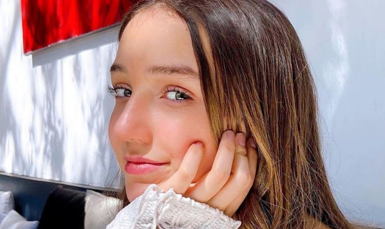 Hija de Andrea Legarreta se sale de la escuela