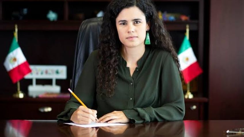 Luisa María Alcalde se postula para sustituir a Mario Delgado en presidencia de Morena