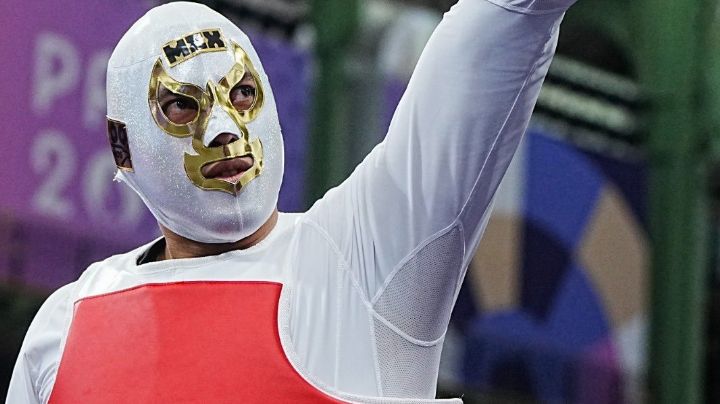 VIDEO: Así fue la entrada de Carlos Sansores en París 2024; triunfó en su debut