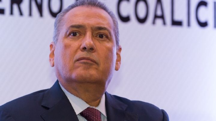 Beltrones Rivera queda fuera de la bancada de senadores del PRI; sería venganza de 'Alito'