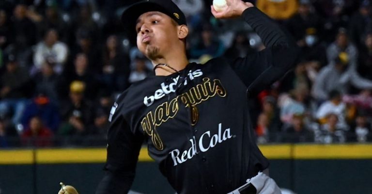 Torres Perez llega a los Yaquis de Obregón