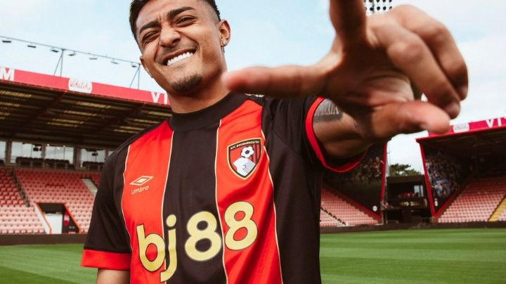 Julián Araujo dice adiós al FC Barcelona para llegar al Bournemouth por 10MDD