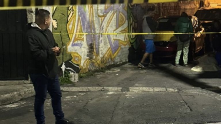 Ejecutan a hombre en la colonia Pedregal de Santo Domingo, Coyoacán. Foto: Facebook