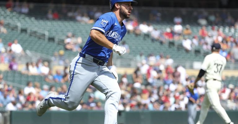 DeJong estuvo muy activo en los senderos