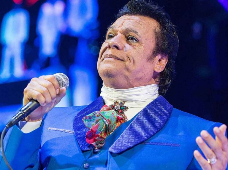 Arturo López Gavito cree que Juan Gabriel sigue vivo 