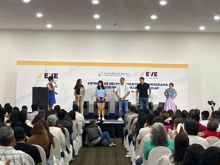 Constellation Brands premia la excelencia con 'El Valor de Educar'