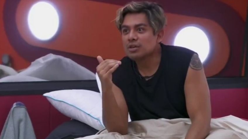 Ricardo destroza más su carrera: Asegura que el feminismo NO EXISTE y es pura conveniencia