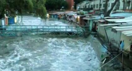 Fuertes lluvias desbordan ríos en Naucalpan; habitantes viven en el miedo