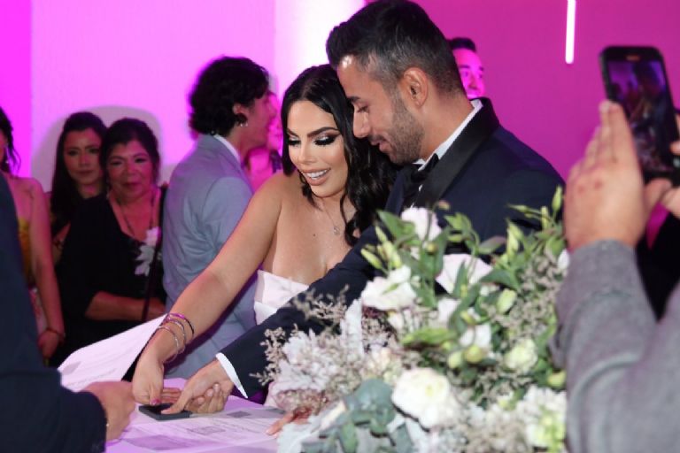 Lizbeth Rodríguez sorprende a sus seguidores al casarse en una lujosa ceremonia con un turco