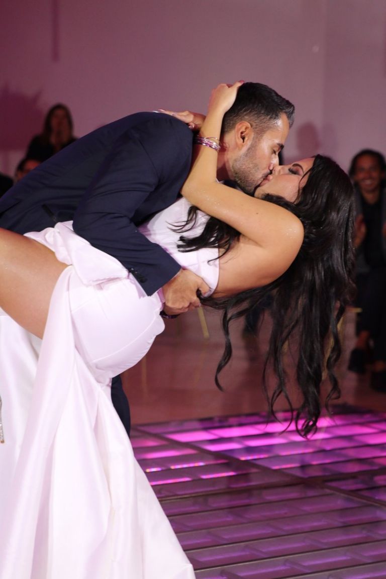 Lizbeth Rodríguez sorprende a sus seguidores al casarse en una lujosa ceremonia con un turco. Foto: Especial