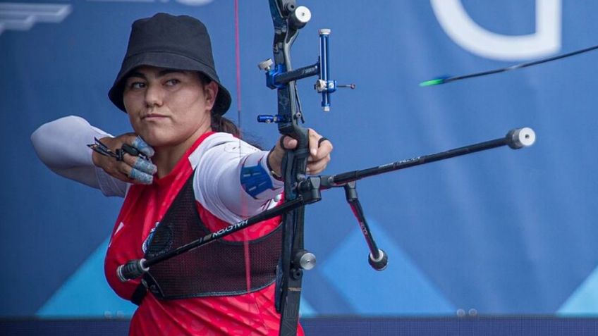 Se queda sin beca: Alejandra Valencia denuncia retiro de apoyo pese a ganar medalla en JO