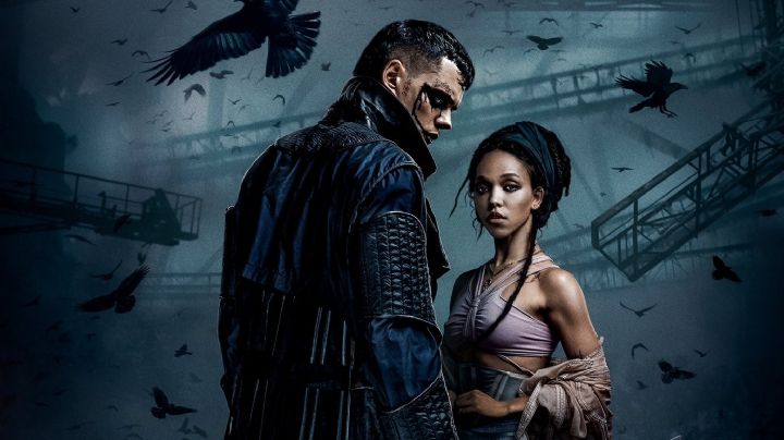 Destrozan la nueva versión de 'El Cuervo': Un intento fallido que no debió salir en el cine