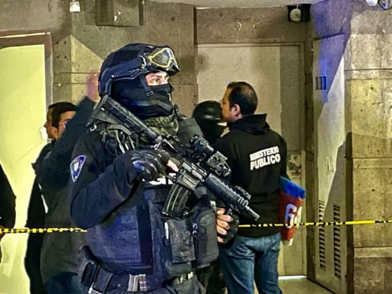 Muertos en Paseo de la Reforma