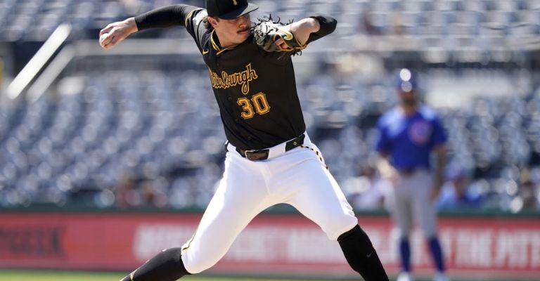 Skenes fue castigado por la ofensiva rival