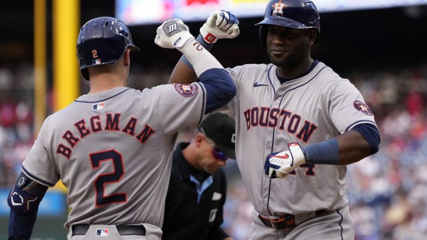 Álvarez pega 3 HRs y Arrighetti coquetea con el 'no-no' en paliza de Astros a Filis